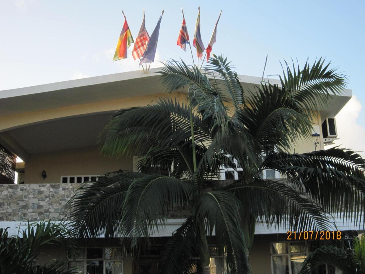 Jolie Villa Santa Avec Piscine Pointe aux Piments Exterior foto